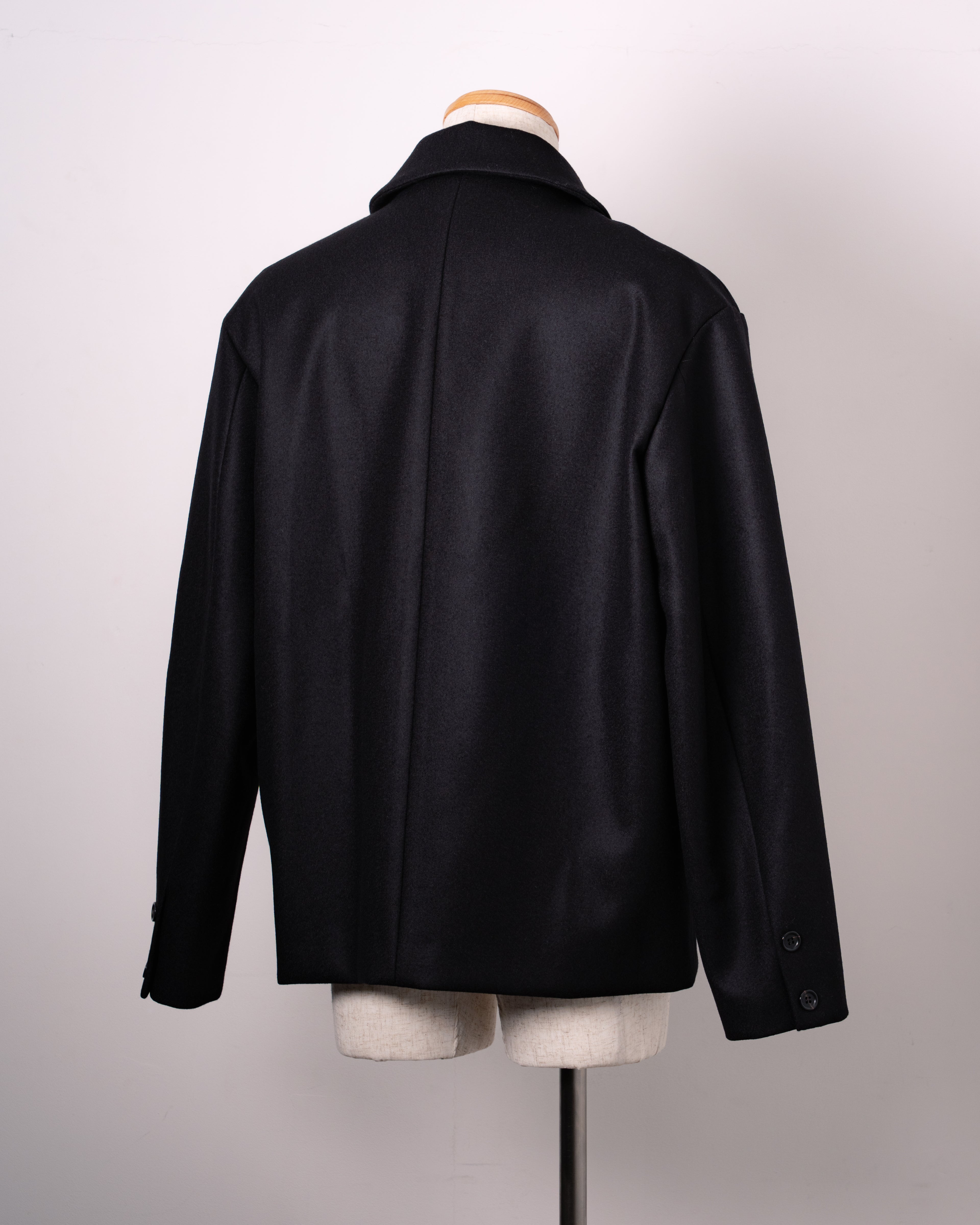 TAILORED SHORT JACKET