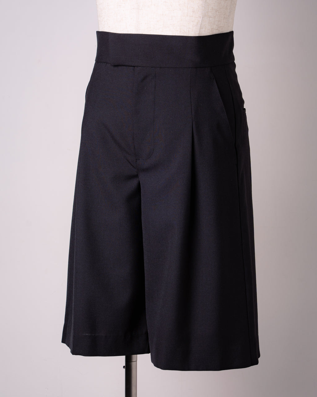 FLY FRONT BERMUDA SHORTS